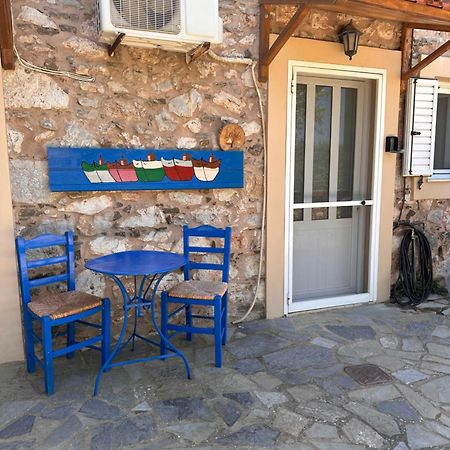 Studio Lakis Barbajonn'S Stone House Foutia Екстер'єр фото